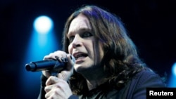 عکس آرشیوی از آزی آزبورن مربوط به سال ۲۰۱۵