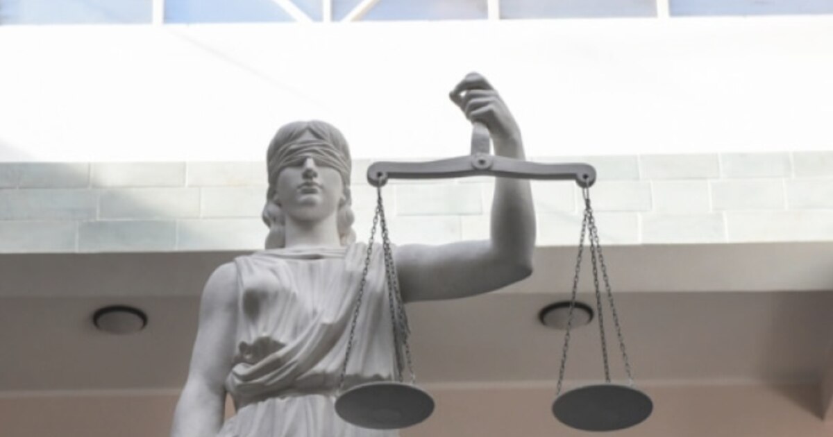 მოსამართლის სიტყვიერი „უპატივცემულობა“ პატიმრობით ან ჯარიმით დაისჯება - სადავო პარლამენტმა კანონპროექტი მიიღო