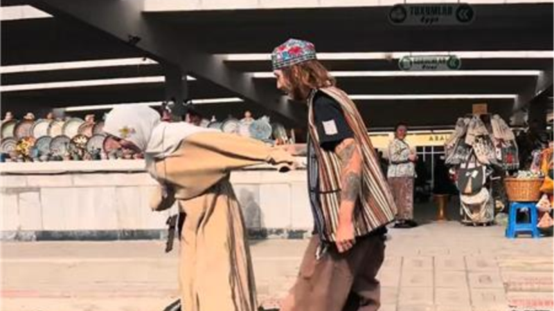 Skater Girl din Uzbekistan cucerește internetul