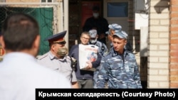 Нариман Мемедеминов выходит на свободу из колонии, 21 сентября 2020
