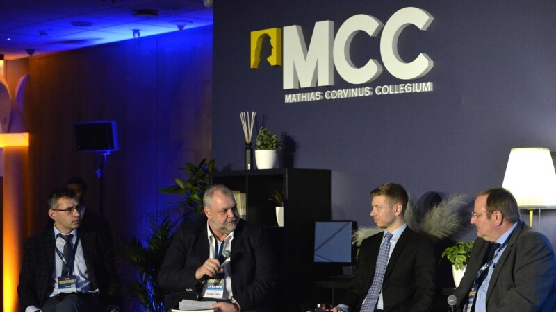 Fidesz közeli cég vásárolta meg a Blikket