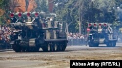 Военная техника армии Азербайджана, демонстрируемая на военном параде в Баку, июнь 2013 г․