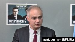 ՀԱԿ փոխնախագահ Լևոն Զուրաբյան, արխիվ