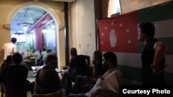 В Абхазии борьба двух политических блоков в наибольшей мере напоминает классическую систему борьбы двух основных политических сил в странах с устоявшейся демократией