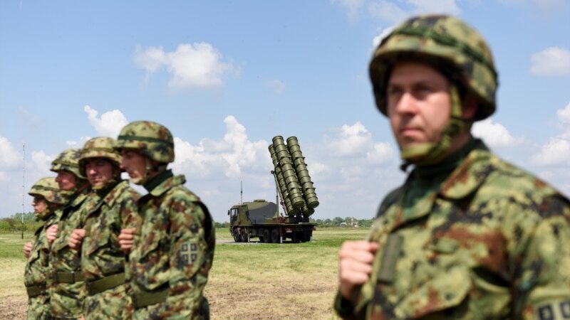 Drone și sisteme de apărare aeriană – Serbia își consolidează legăturile militare cu China