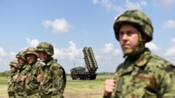 Serbia ndez “alarmin raketor”