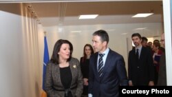 Presidentja Atifete Jahjaga u takua me Sekretarin e Përgjithshëm të NATO-së, Anders Fogh Rasmussen, Bruksel 