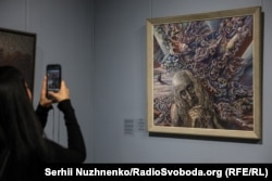 Виставка «Іван Марчук. Музейні колекції», яка запрацювала з 12 травня, стане першою експозицією у «Шоколадному будинку» після його закриття у 2022 році