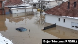 Pasojat e vërshimeve në Vushtrri