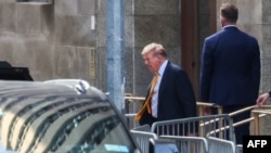 Bivši američki predsjednik i republikanski predsjednički kandidat Donald Trump napušta Krivični sud na Menhetnu, nakon suđenja. New Yorku, 21. maj 2024. godine.