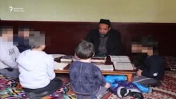 Үйүндө жашыруун медресе ачкан жаран камалды