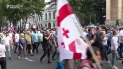 Gürjüstanda rus deputatynyň sapary esasynda başlan protestler dowam edýär