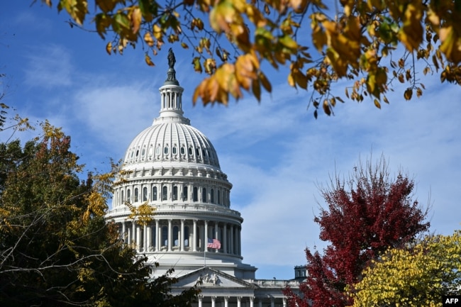 Вид на будівлю Конгресу США на Капітолійському пагорбі