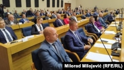 Sjednica Narodne skupštine Republike Srpske na kojoj je objavljeno održavanje neustavnog referenduma o odlukama bh. institucija, Banja Luka, 22. avgust 2025.
