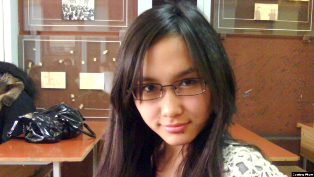 Бірінші жынысты сипаттау