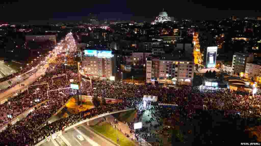 Thousands of protesters fill one of the main intersections in Belgrade on January 27 amid student-led demonstrations sparked by the collapse of a concrete canopy of a Novi Sad railway station that killed 16 people.Photo by RFE/RL's Balkan Service.