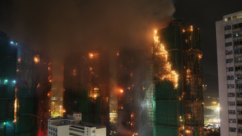 Të paktën 36 të vdekur dhe qindra të zhdukur nga zjarri në ndërtesat e Hong Kongut