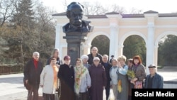 Сімферополь, пам'ятник Т. Шевченку, 9 березня 2016 року