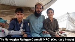 کودکان در مناطق زلزله‌زده در شرق افغانستان در ولایت کنر