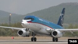 Sukhoi Superjet-100 очкычы