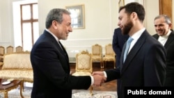 Iran - Iranian Foreign Minister Abbas Araghchi meets Armenian Deputy Foreign Minister Vahan Kostanian in Tehran, January 20, 2025. 