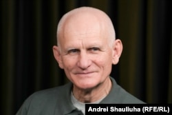 Алесь Бяляцкі