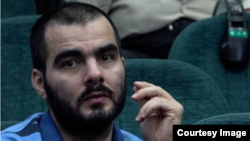 تصویری که خبرگزاری رسمی قوه قضاییه جمهوری اسلامی از کورش کیوانی منتشر کرد