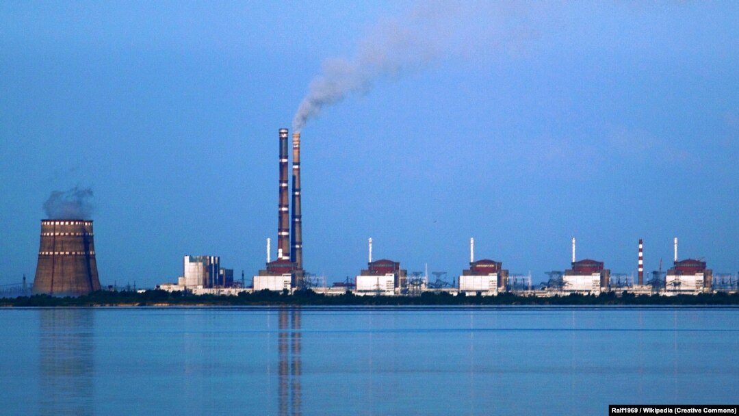 AIEA a confirmat într-o declarație din 2 decembrie că centrala nucleară Zaporizhzhya din sudul Ucrainei a rămas fără energie electrică peste noapte și s-a bazat temporar pe generatoare diesel de urgență.