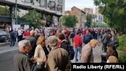 Protest pred predsedničkom rezidencijom