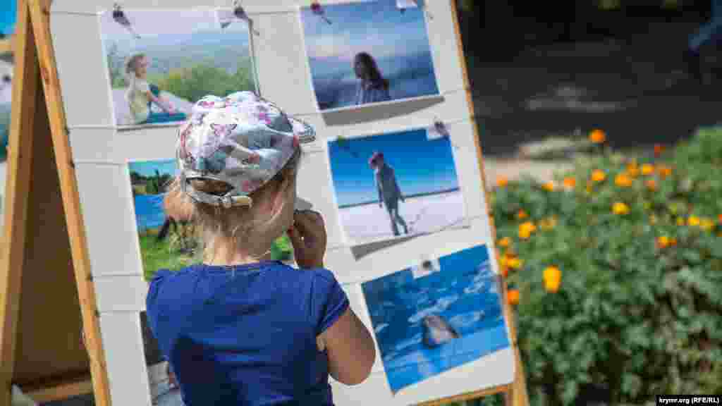 Під відкритим небом розташувалася фотовиставка &laquo;Мій Сімферополь&raquo;