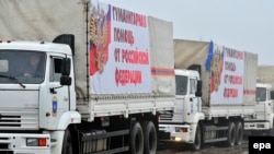 Так виглядають автомобілі, в яких, як стверджує російська сторона, перевозять гуманітарну допомогу на Донбас, архівне фото