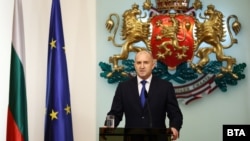 Presidenti i Bullgarisë, Rumen Radev, gjatë fjalimit ku njoftoi dorëheqjen, 19 janar.