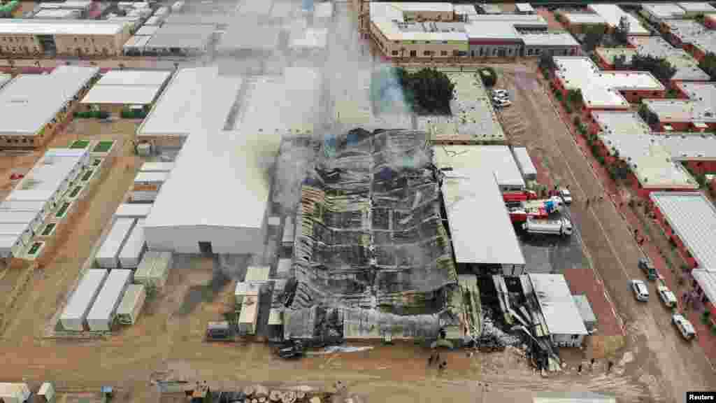 Napadi iranskih dronova na zemlje Zaljeva nastavljeni su i 4. aprila. U ovim napadima oštećeno je postrojenje za preradu nafte u Basri, u Iraku.