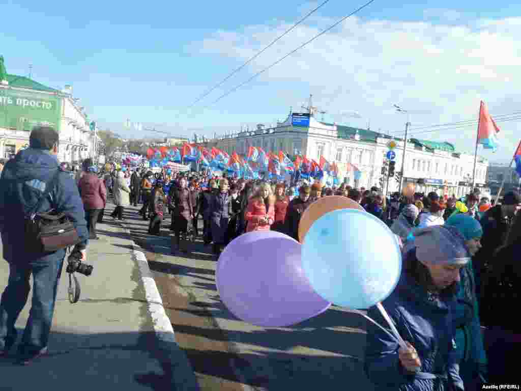 Омскида 1 май йөреше