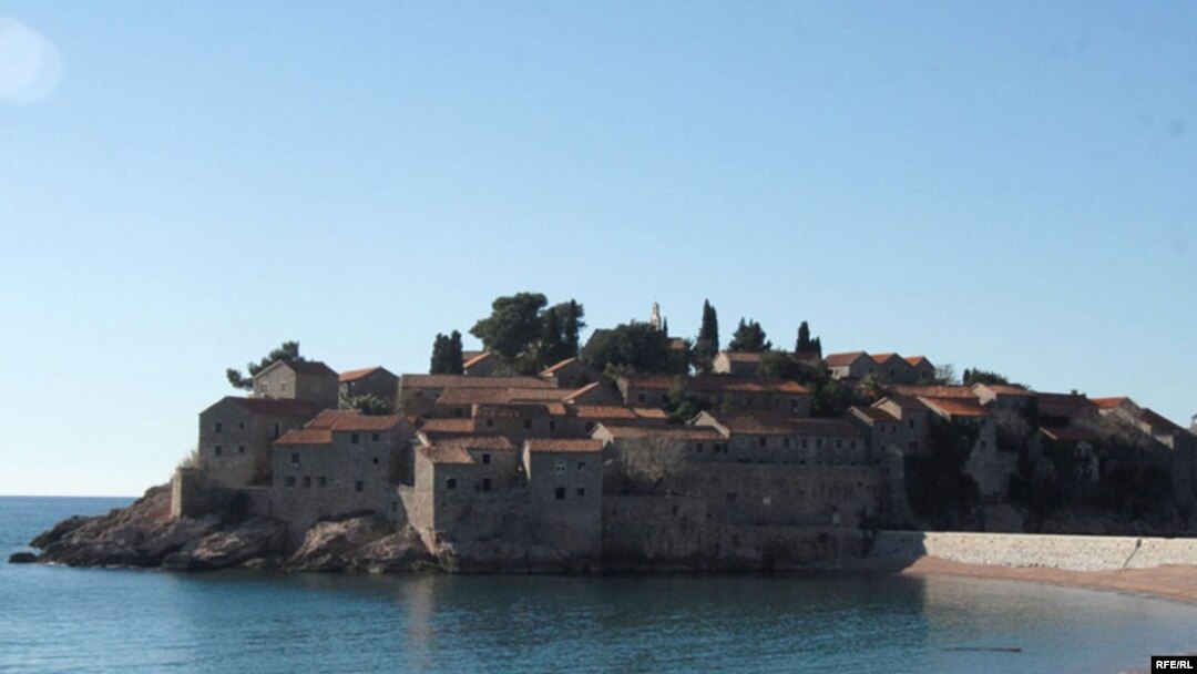 Ilustrativna fotografija: Sveti Stefan, Foto: Savo Prelević