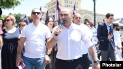 Armenia - Edmon Marukian, the leader of the opposition Bright Armenia Party, starts its election campaign in Yerevan, June 7, 2021.