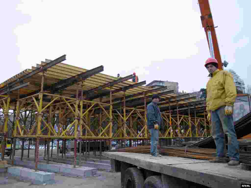 ესტაკადის მშენებლობის პროცესი