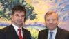 Jaap de Hoop Scheffer, generalni sekretar NATO pakta u raygovoru saMiroslavom Lajcakom u Briselu, 7. novembra2007.