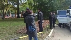 В Симферополе полиция задержала слушательницу по делу Наримана Джеляла (видео)