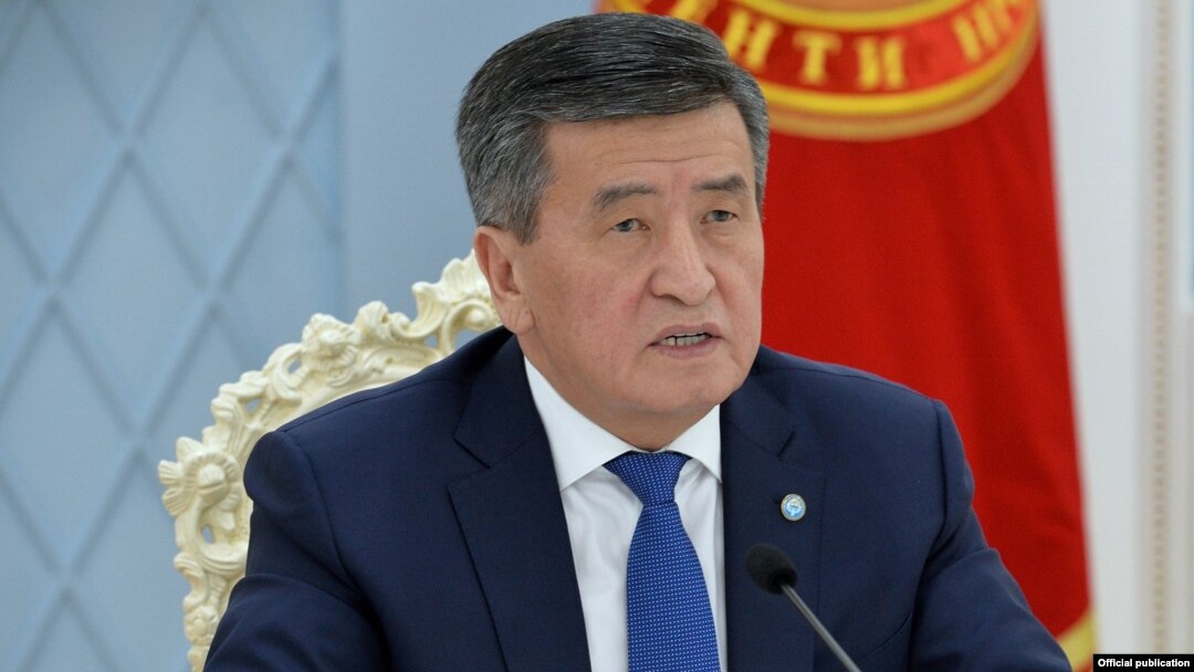 Сооронбай Жээнбеков.