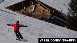 La stațiunea de ski din Bansko, Bulgaria, 20 decembrie 2020