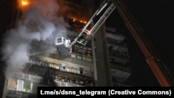 ხანძარი სუმიში, რუსეთის დარტყმის შემდეგ, უკრაინა, 2026 წლის 4 აპრილი 