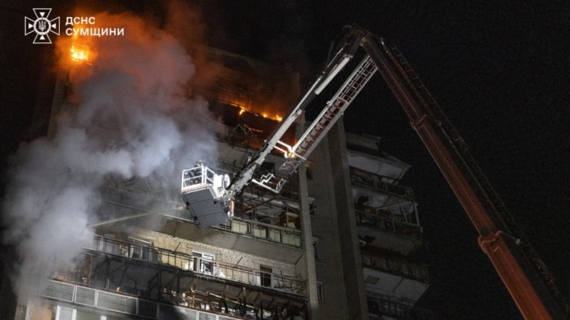 Число постраждалих від удару РФ у Сумах зросло до 13, вибиті понад тисяча вікон – міськрада