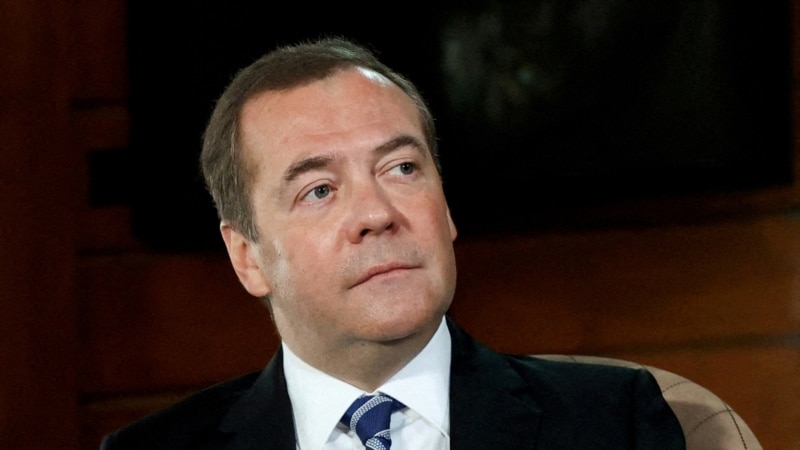 Medvedev nagoveštava ponovne napade na ukrajinske luke