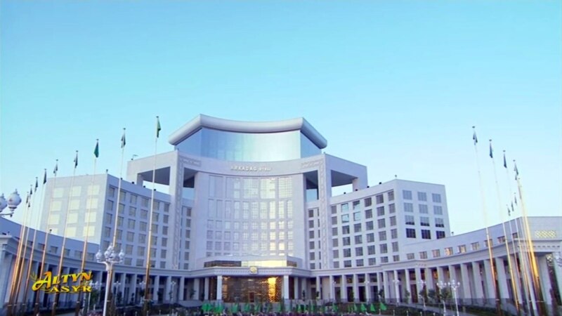 Türkmenistan owgan mermerine gyzyklanma bildirýär
