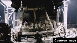 Остатоци од трговскиот центар во Кемрово по пожарот 