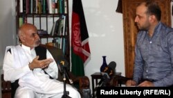 سید فتح محمد بها در حال مصاحبه با آقای اشرف غنی احمدزی