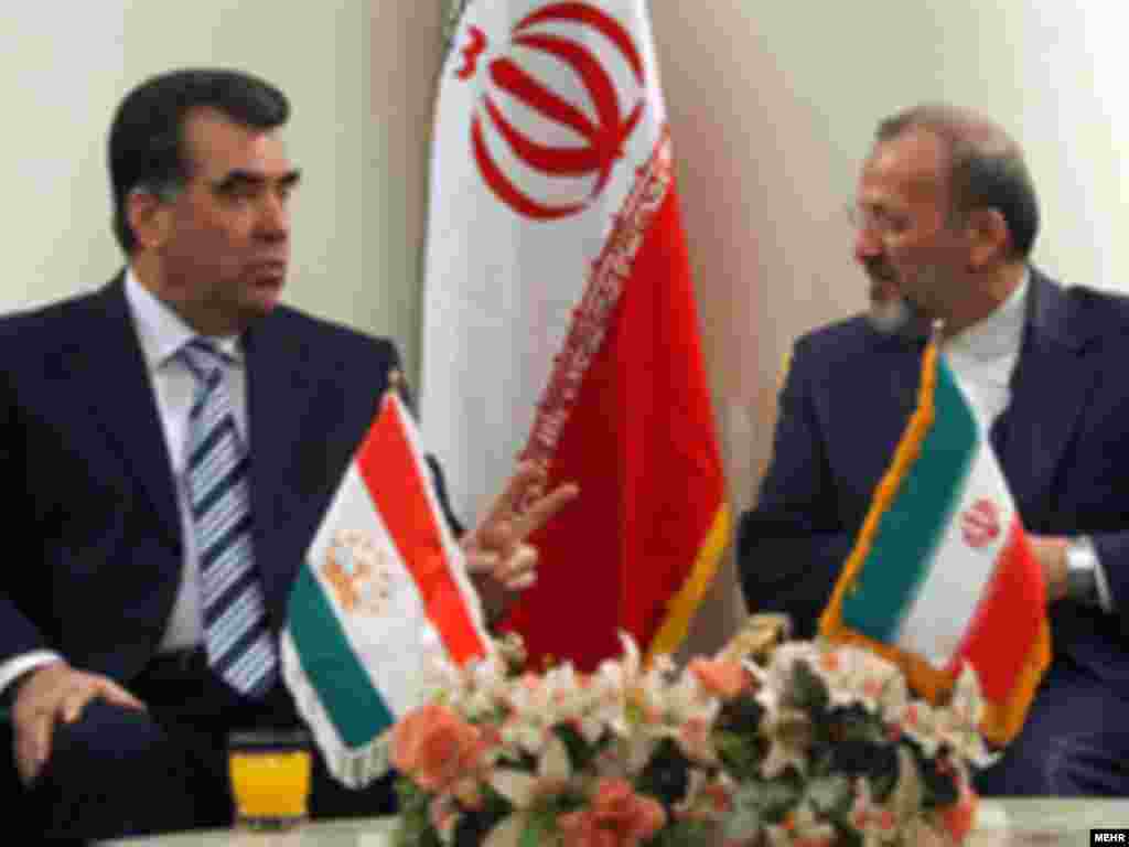 Iran-President of Tajikistan Emomali Rahmonv welcomes by Iran foreign minister Manouchehr Mottaki in Mehr Abad airport,10 February 2008 - http://www.mehrnews.com/fa/NewsDetail.aspx?NewsID=635996