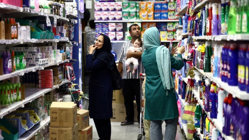 بهای سبد کالاهای خوراکی به ۳.۸ میلیون تومان رسید؛ رقم کالابرگ ثابت ماند