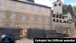 Manastir Cetinje 1. septembra 2021., uoči priprema za ceremoniju ustoličenja mitropolita Joanikija, zakazane za 5. septembar što danima izaziva negodovanje dijela javnosti. 